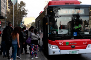 Ministerio de Transporte anunció el nuevo horario de buses y metro de la Región Metropolitana por adelantamiento de toque de queda