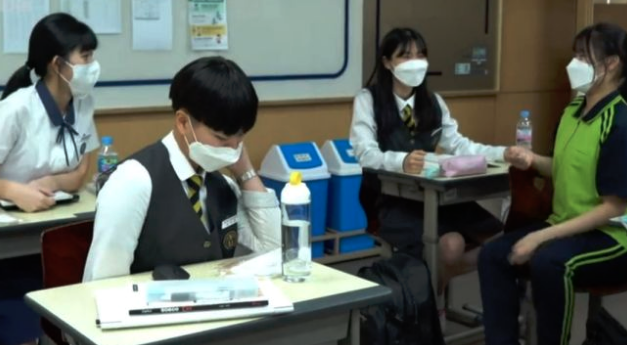 Corea del Sur cierra cientos de escuelas recién abiertas tras nuevos brotes de Covid-19