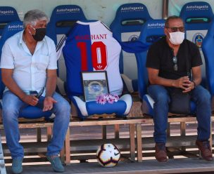 Hinchas de Deportes Antofagasta rompen cuarentena para despedir a ídolo del club