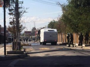 Carabinero es herido a bala en brazo durante desórdenes en Cerrillos