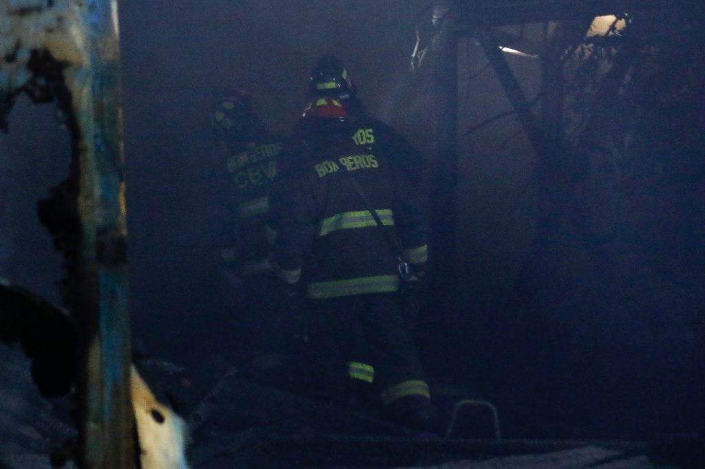 ONEMI declara alerta roja en la provincia de Marga Marga por incendio forestal