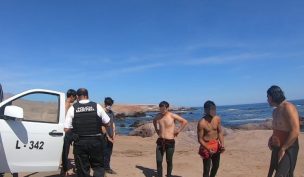 Siete surfistas fueron detenidos por no respetar la cuarentena en Iquique