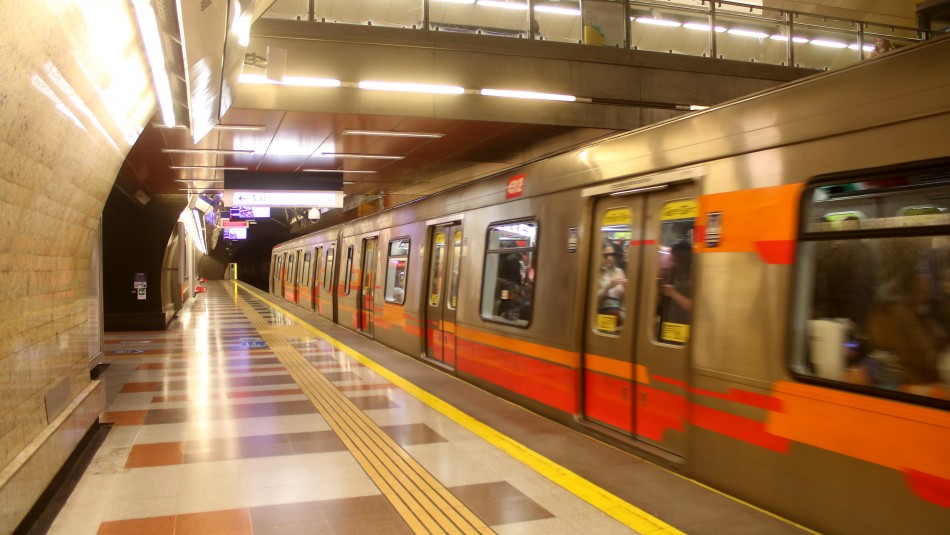 Tras reducción de toque de queda: Metro anunció nuevo horario de funcionamiento