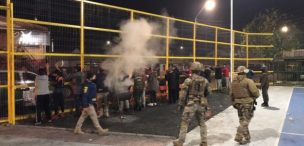 Asado en multicancha terminó con 15 personas detenidas tras quebrantar el toque de queda en Coronel