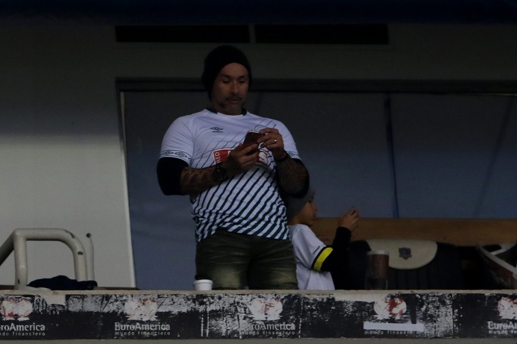 “Hueones pencas”: Marcelo Ríos criticó duramente decisión de la ANFP por récord de Esteban Paredes