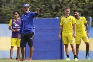 Everton y Universidad Concepción volvieron este lunes a los entrenamientos