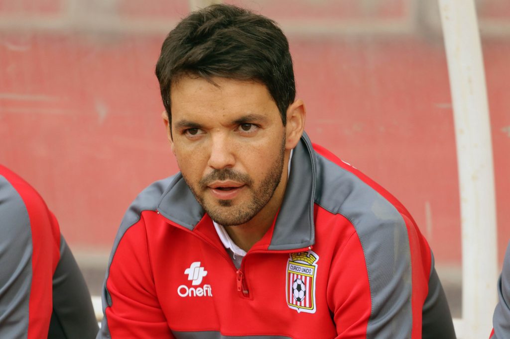 DT de Curicó Unido y la larga pausa del fútbol chileno por la pandemia: “Me lo tomo para bien”