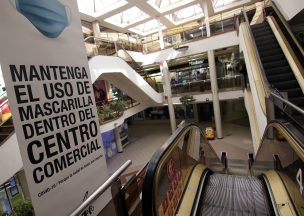 Dictamen de la Contraloría específica que alcaldes no tienen atribuciones para abrir centros comerciales