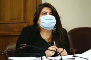 Diputada Mix abordó situación de personas con VIH en reunión con ministro Paris