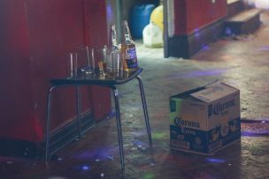 Fiesta clandestina en local comercial de Patronato dejó 11 detenidos: Incautaron droga y alcohol