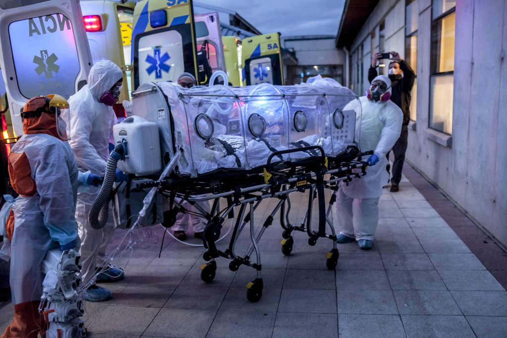 “Estamos con un fallecido aquí en la pieza”: la grave denuncia de paciente del Hospital de Calama