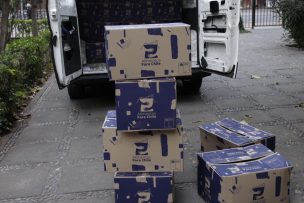 Cerro Navia: delincuentes robaron una camioneta que transportaba cajas de alimentos