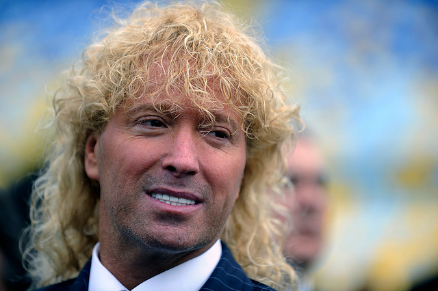 Farkas lo hace de nuevo: dona $1 millón a mujer que apareció en “Bienvenidos” y repasa a los políticos
