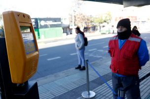 Adultos mayores comenzarán a pagar la mitad del pasaje del transporte público: habrá una tarjeta Bip! especial