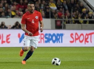 Mauricio Isla tras el gol que anotó ante Uruguay en Copa América 2015: 