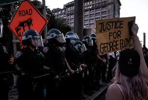 Alcalde de Nueva York anuncia toque de queda en medio de protestas