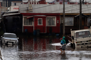 Cortes de luz e inundaciones deja sistema frontal en el sur