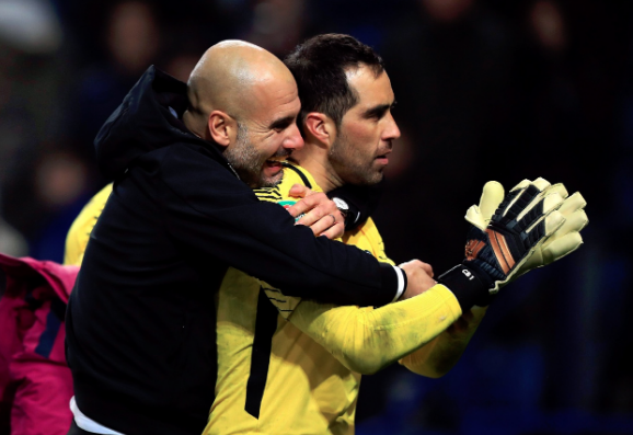 ¿Qué pasó con Claudio Bravo? El chileno no fue convocado en el regreso de la Premier League