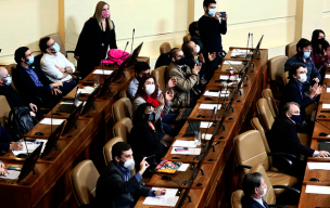 Diputados del Frente Amplio y UNIR rechazan declaraciones de presidenta del TC