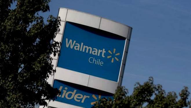 Sindicatos presentan proyecto de negociación colectiva reglada ante Walmart Chile: contempla modificaciones y beneficios para cerca de 2 mil trabajadores