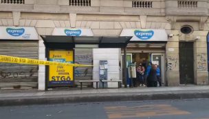 Robo de camión con alimentos dejó un herido a bala en Santiago Centro