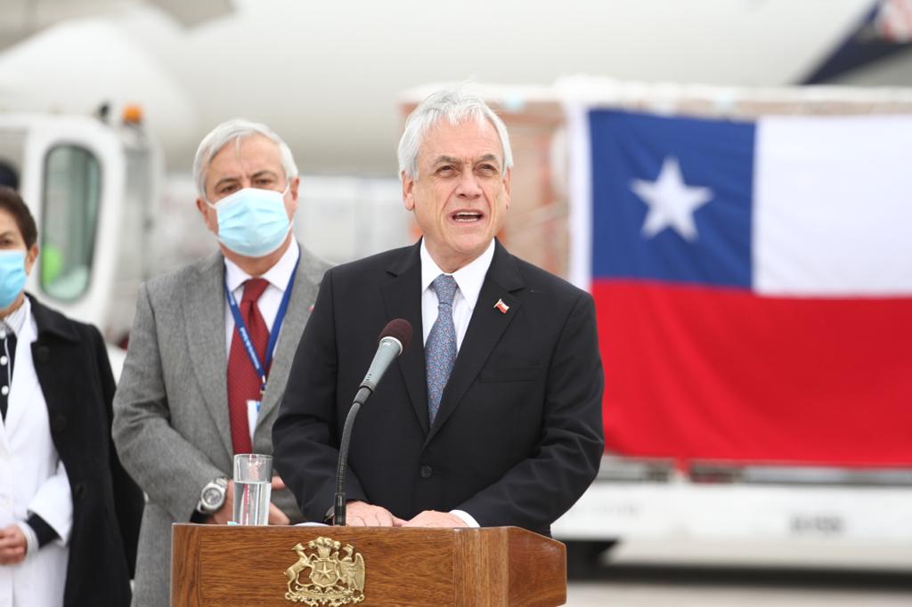 Los 4 argumentos del Presidente Piñera para entregar cajas con alimentos en vez de dinero a las familias vulnerables