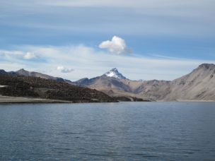 Onemi y Sernageomin declararon Alerta Amarilla en comuna de San Clemente por aumento de actividad del Volcán Laguna del Maule