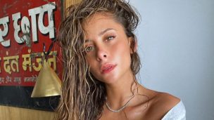 Camila Gallardo compartió íntimas fotografías en Instagram: posó desnuda dándose un baño de tina
