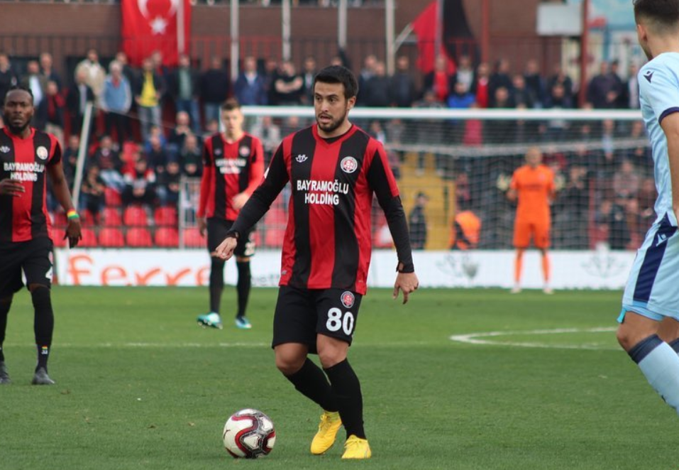 “Otra raya más al tigre”: Cristóbal Jorquera estará nueve meses fuera de las canchas