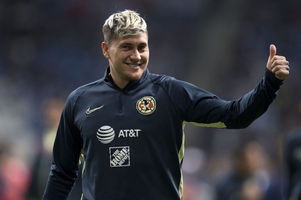Nicolás Castillo se reencontró con sus compañeros de equipo: “Qué lindo verlos, queda menos”
