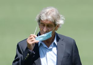 Otra vez el coronavirus apareció en el camino de Manuel Pellegrini en el Real Betis