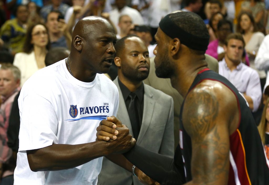 Rodrigo González, ex basquetbolista chileno: “Es muy difícil comparar a Michael Jordan con LeBron James”