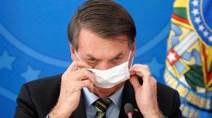 Bolsonaro veta uso obligatorio de mascarillas en lugares cerrados