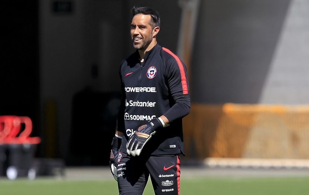 Claudio Bravo e histórico ascenso del Leeds United a la Premier League: “Con Don Marcelo Bielsa nada es imposible”