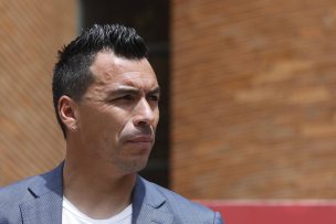 Esteban Paredes cancelará millonaria deuda con reconocida clínica