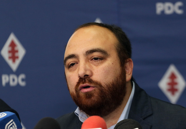 Fuad Chahín y el retiro de 10% de las AFP: “Estamos trabajando para poder tener una propuesta que mejore este proyecto”