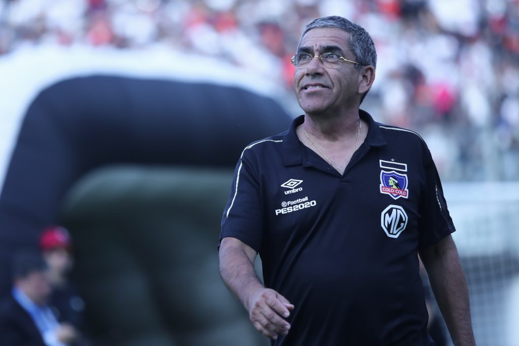 Gualberto Jara está deslumbrado con el nivel de Esteban Paredes: “Él se fortalece en la adversidad”