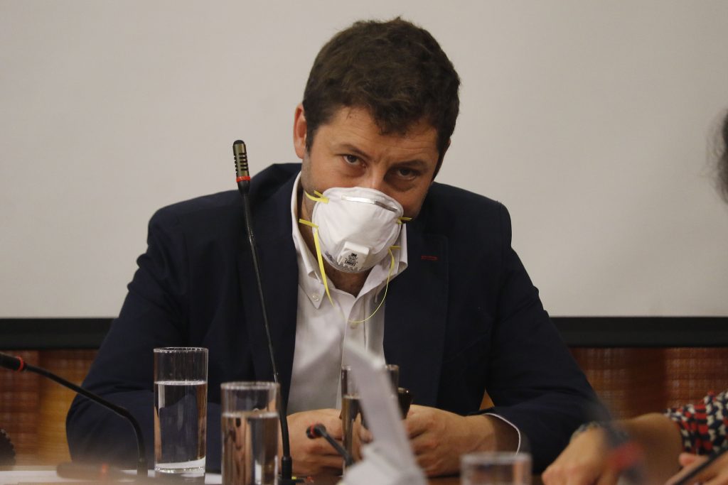 Juan Antonio Coloma (UDI): “Los gobiernos no tienen que actuar por popularidad, deben hacerlo por convicción”