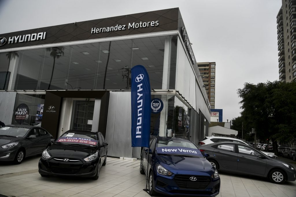Venta de autos nuevos cayó en junio y cerró un negativo semestre para la industria