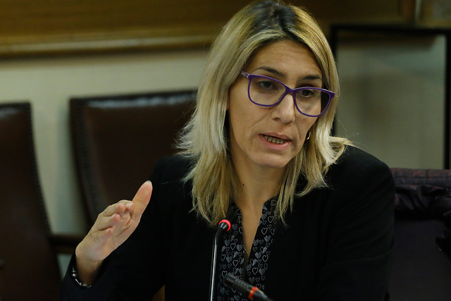 Diputada Érika Olivera votará a favor de proyecto de retiro de las AFP: “Sé lo que se siente tener hambre”