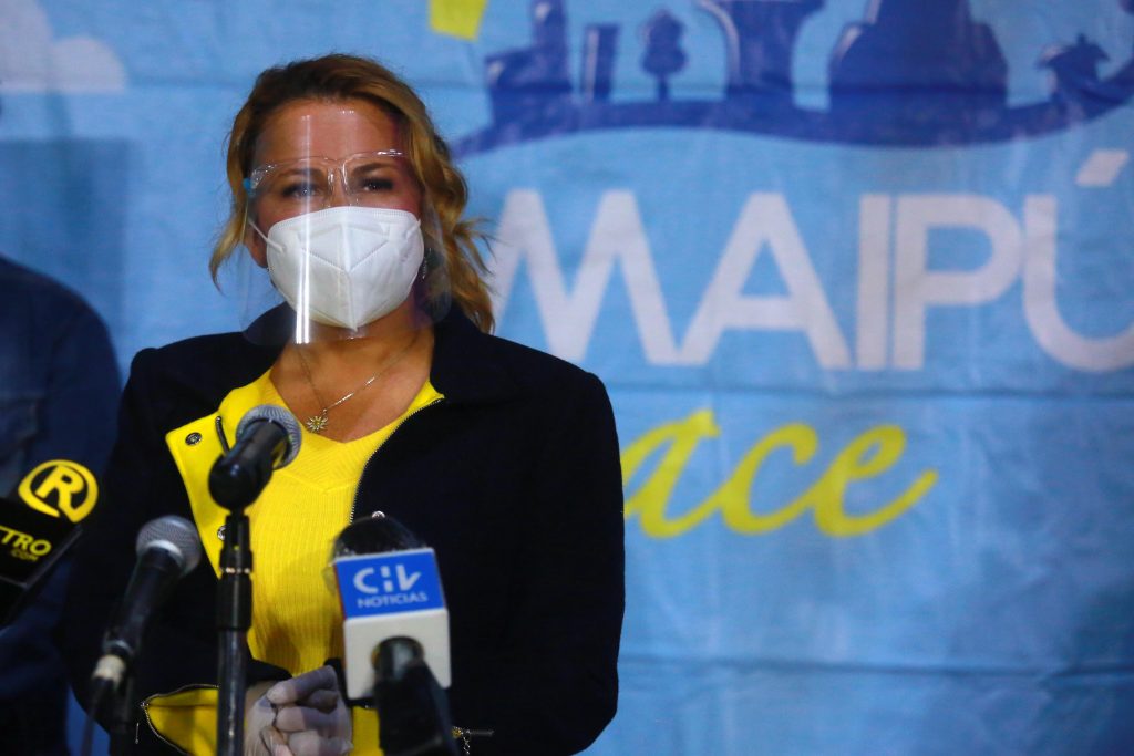 “No soy militante de ningún partido político”: Cathy Barriga volvió a repasar rumores de renuncia