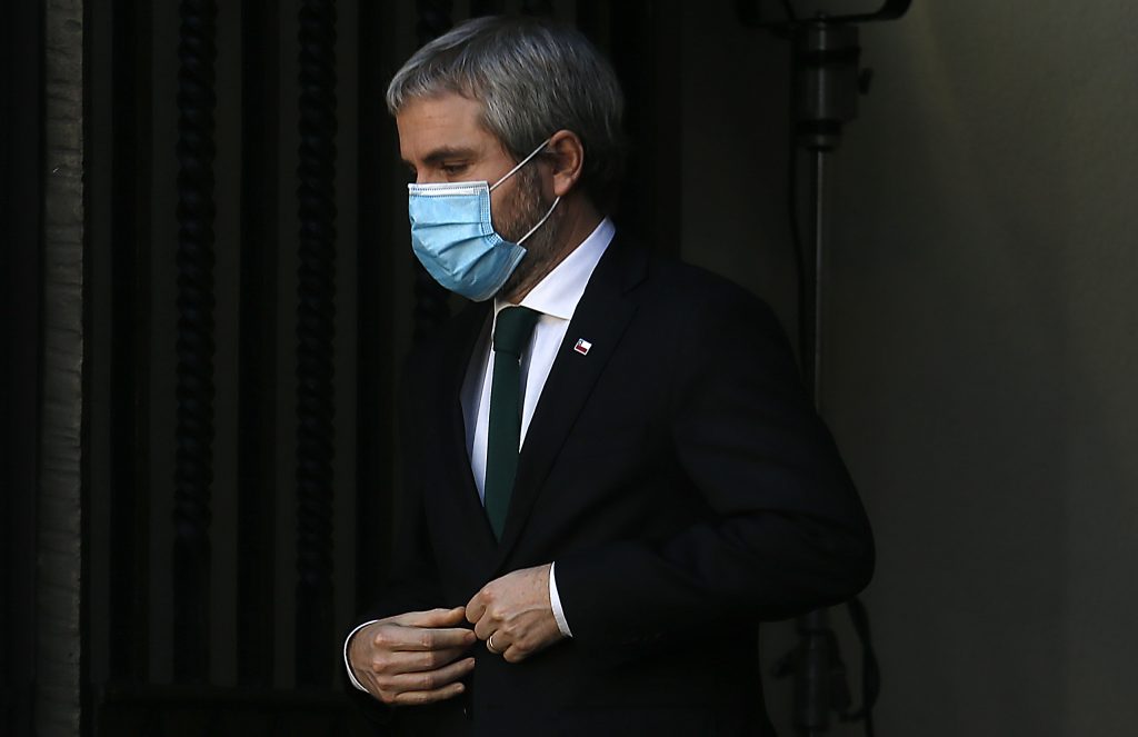 Gonzalo Blumel en su despedida del Gabinete: “Siempre intenté actuar con esmero y actitud”
