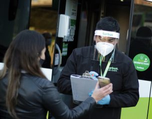 Auxiliares de buses interurbanos podrán pedir pasaportes sanitarios a pasajeros