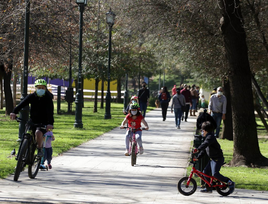 Plan “Paso a Paso”: más de 7.000 personas asistieron a la reapertura del Parque Araucano en Las Condes