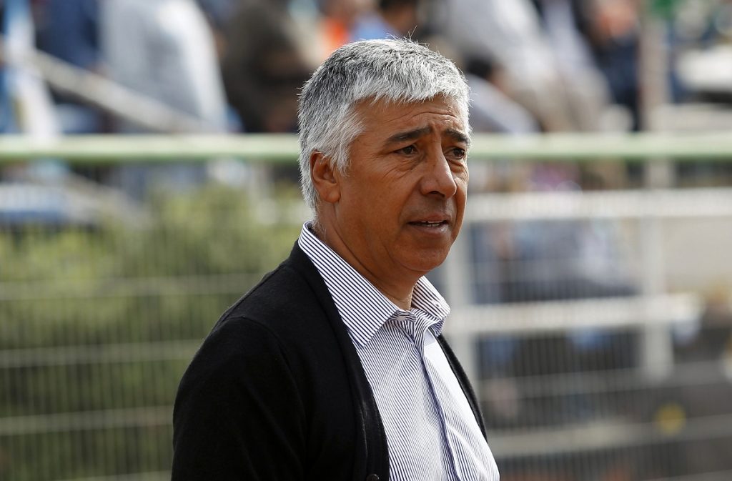 Osvaldo Hurtado le cierra las puertas a Humberto Suazo en Santa Cruz: “Juega en La Serena o no juega más”