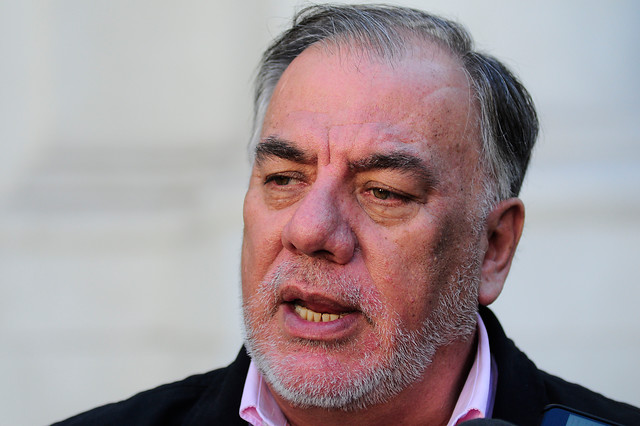 Osvaldo Andrade: “Así como antiguamente el ‘el mercado hablaba’, hoy día los que hablan son las redes sociales”