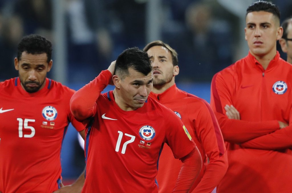 Gary Medel tras victoria de la Roja ante Perú: “Partidazo de todo el equipo. Unos grandes y felicitaciones”