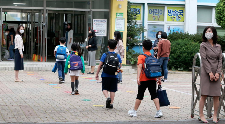 Corea del Sur notificó contagios de Covid-19 en establecimiento educacional