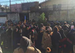 Incidentes tras protesta de comuneros Mapuche frente a la Cárcel de Lebu