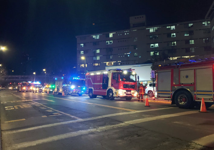 Reportan emanación de humo en Hospital Metropolitano